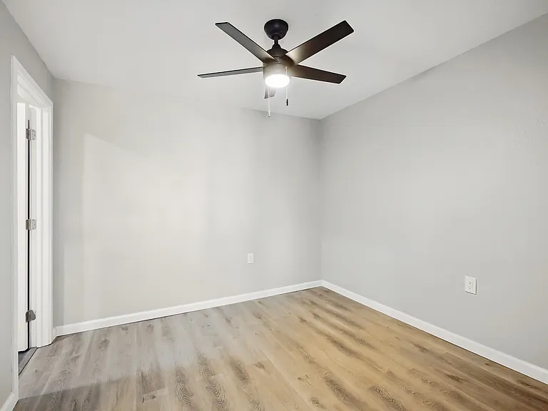 43820 Beech Ave #1/2 — Photo 4