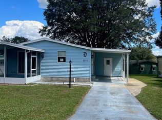 1571 Hillcrest Dr, Lady Lake, FL 32159