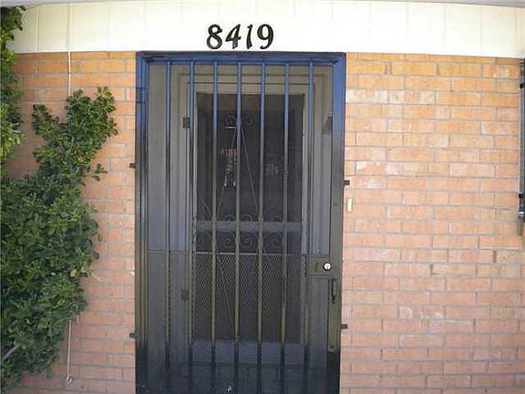3rd image of 8419 Villanova Dr