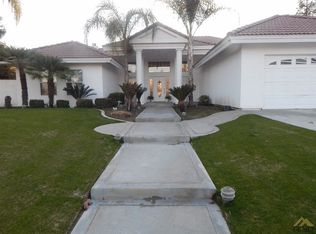 1311 Beckenham Pkwy, Bakersfield, CA 93311