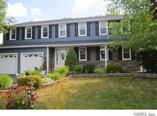 25 Athena Dr, Baldwinsville, NY 13027