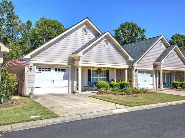 35 Casey Dr, Cartersville, GA 30120