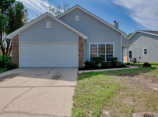 2404 Willow Bend Blvd, Fort Walton Beach, FL 32547