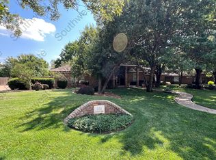 203 Sandzen Dr, Clovis, NM 88101