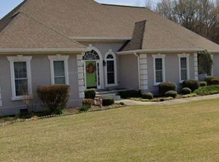 70 Drake Ln, Oxford, AL 36203