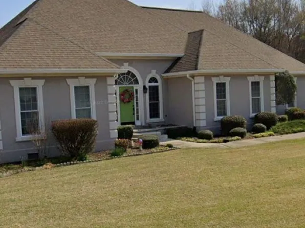 70 Drake Ln, Oxford, AL 36203