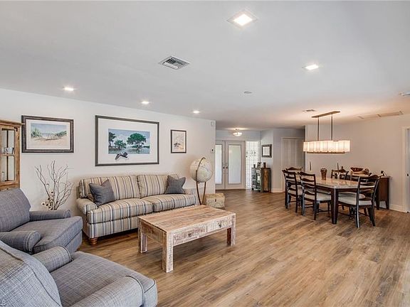 5th image of 5619 Shaddelee Ln W