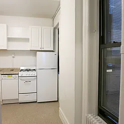 Rented by Manhattan Best Realty, Inc.