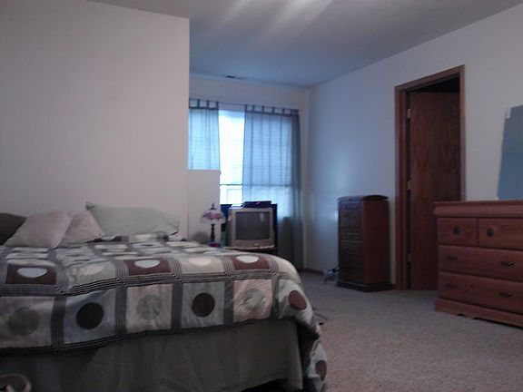 4th image of 2507 NW Heritage Ave