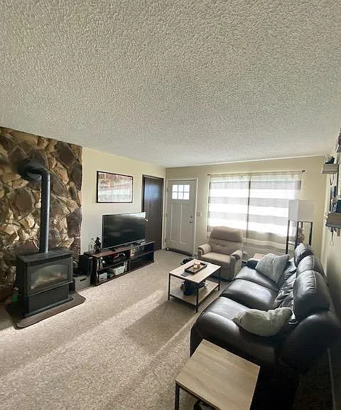 303 S California St — Photo 10