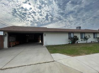 1076 N Hemlock Ave, Reedley, CA 93654