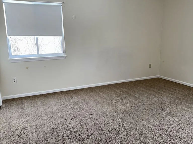 2153 Wainwright Ct #2B — Photo 11
