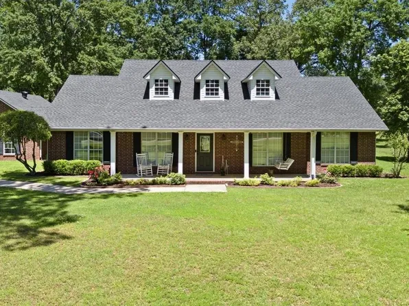 (undisclosed Address), Russellville, AR 72802