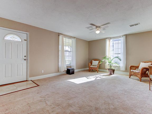 4th image of 3013 Galbraith St