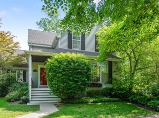 1823 Walnut Ave, Wilmette, IL 60091