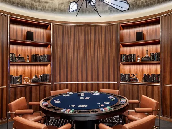 30 Riverside Boulevard image 22 of 34