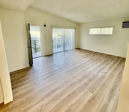2754 Hermosa Ave #6 Photo 1