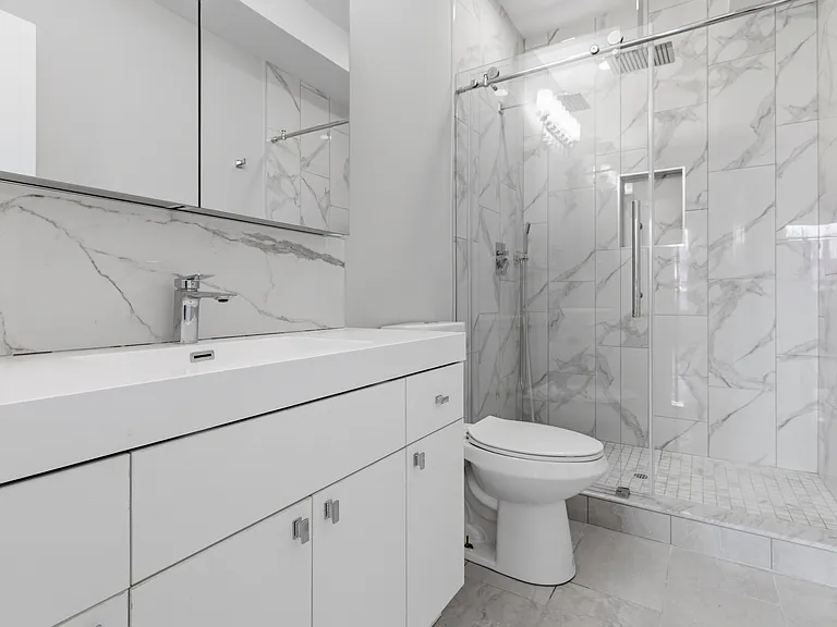 1111 S 24th St #103 — Photo 25