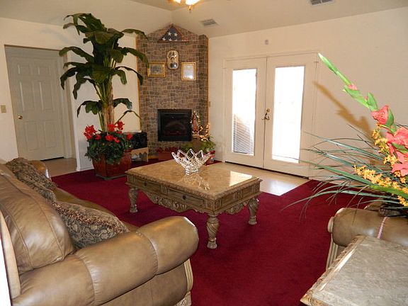 2nd image of 408 Brookover Cir