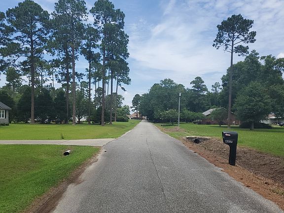 4th image of 4857 Danie Dr