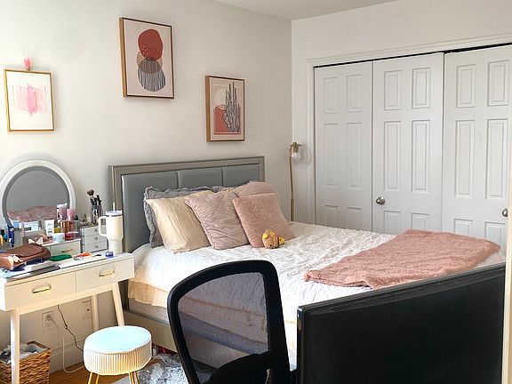 4th image of 330 E 58th St APT 2F