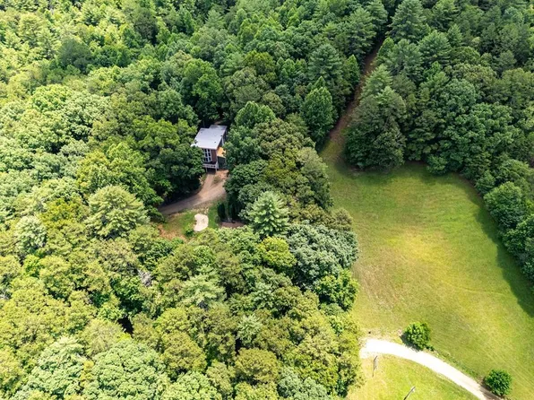 860 Holly Rd, Murphy, NC 28906