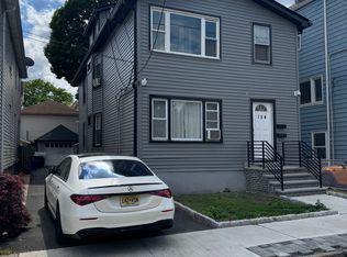 154 Hayward Pl Floor 1, Wallington, NJ 07057