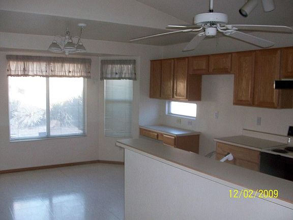 5th image of 8735 W Kings Ave