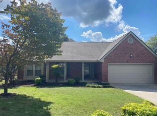 8704 Mill Run Dr, Knoxville, TN 37922