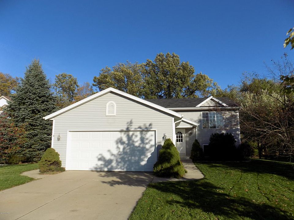 1st image of 5054 Breezefield Dr SE