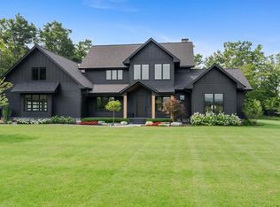 7825 Lindy Ln, Harbor Springs, MI 49740