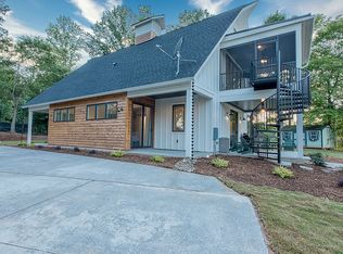 8969 Azalea Rd, Sherrills Ford, NC 28673