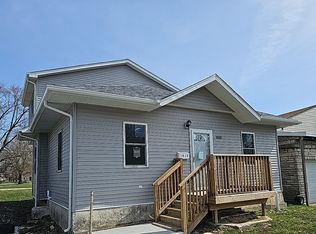 1810 E Maple St, Kankakee, IL 60901