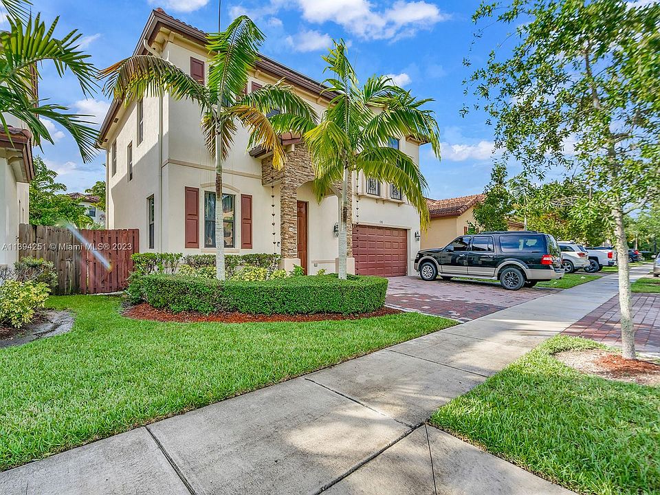 726 SE 37th Pl, Homestead, FL 33033 MLS A11394251 Zillow