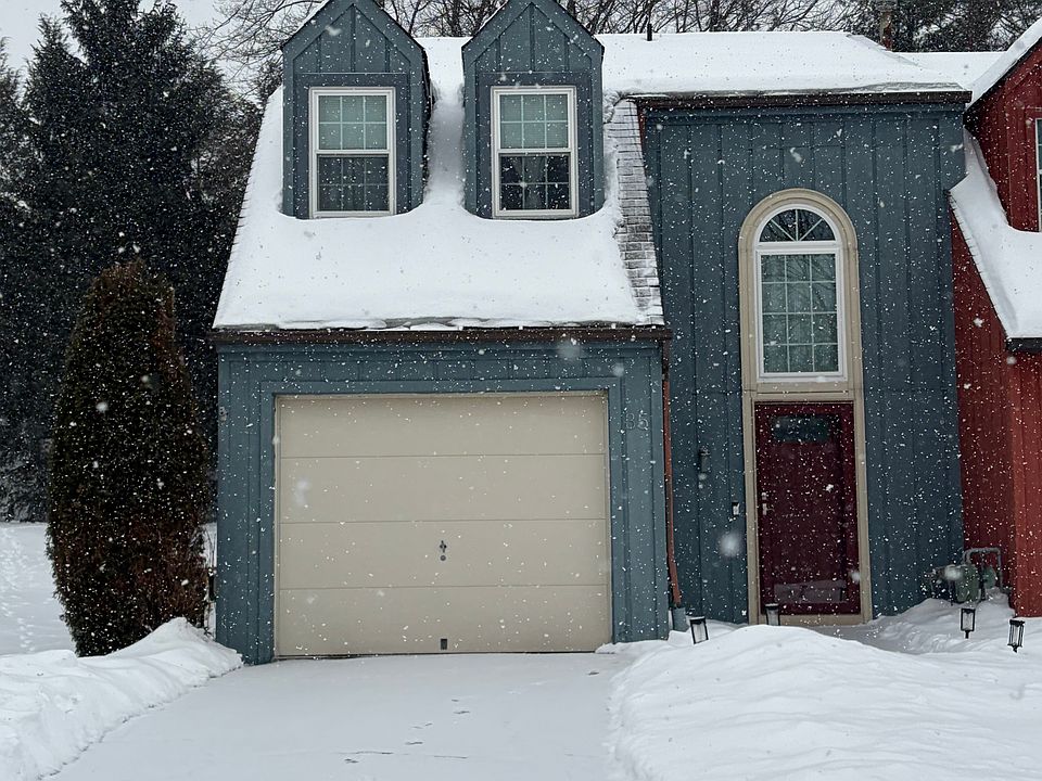 1st image of 35 Monmouth Dr