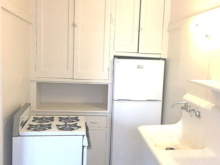829 N. Cass — Photo 18