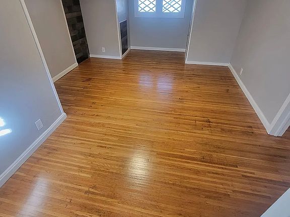 5th image of 110UP Elmdorf Ave #3