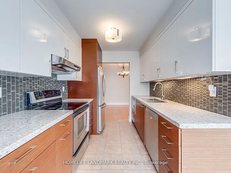 7 Marshview Ave — Photo 8