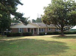 8858 Robbins Rd, Rocky Mount, NC 27803