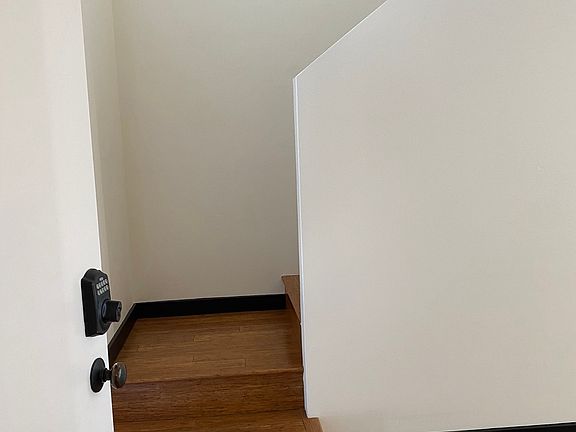 4th image of 2430 Union St #2