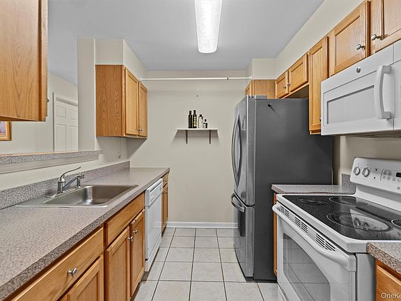 5th image of 1104 Jacobs Hill Road