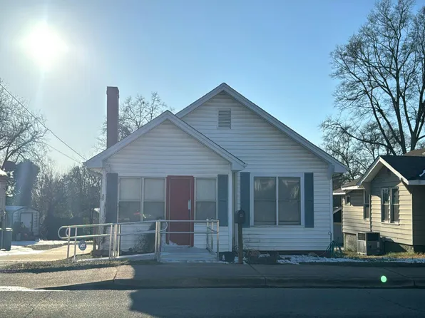 25 N Washington Ave, Greenville, SC 29611