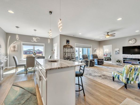 3360 Prairie Meadow Dr UNIT A, Milford, IA 51351