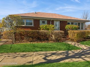 3825 Main St, Skokie, IL 60076