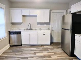 2593 W 10th St APT 2, Cleveland, OH
