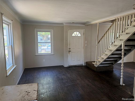 4th image of 2337 Corbin St
