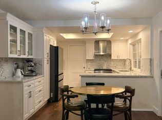 1204 Lubich Dr, Mountain View, CA 94040