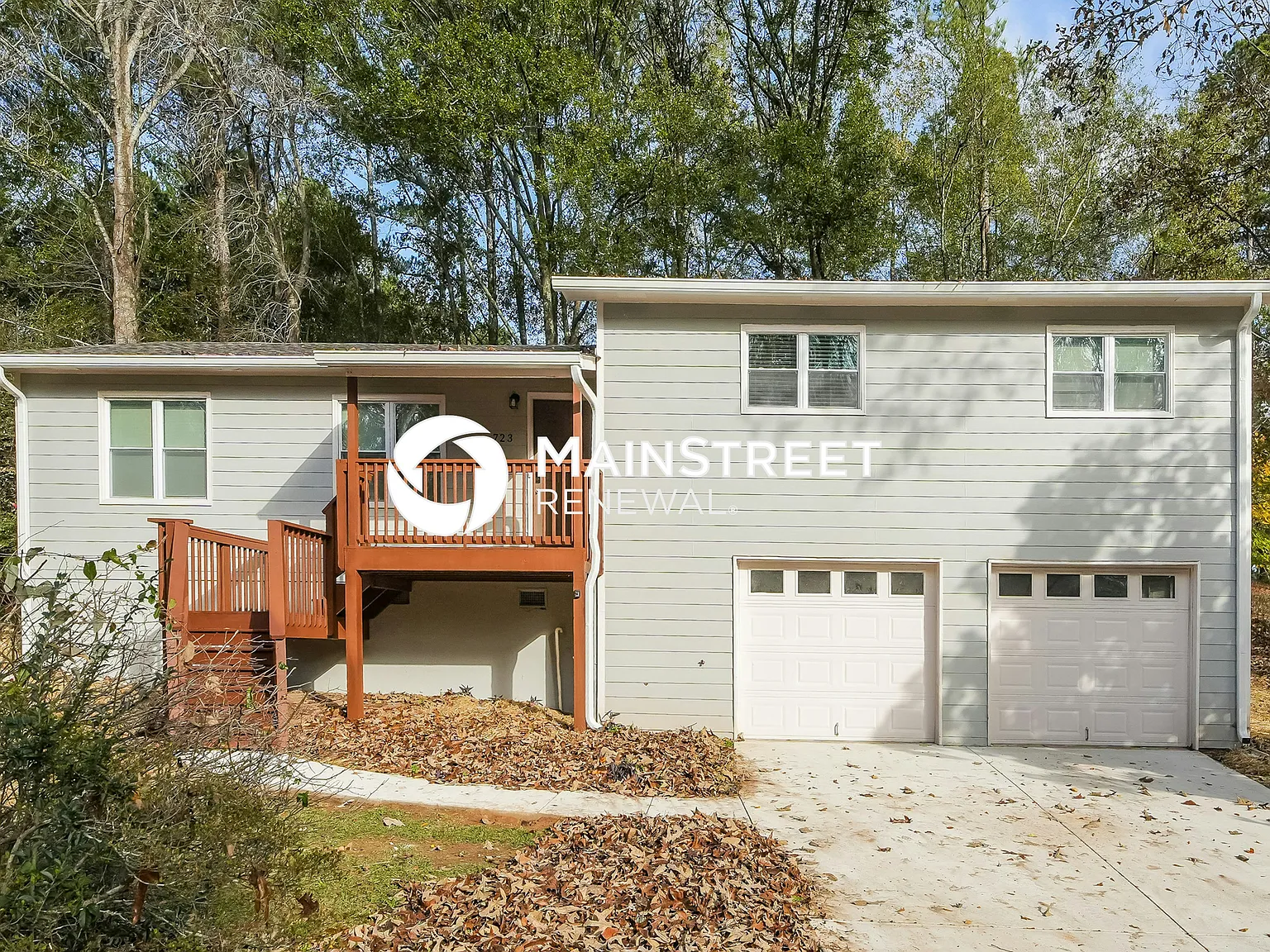 723 Osco Pkwy — Photo 1