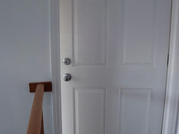 Entrance to the apartment in the 2nd floor