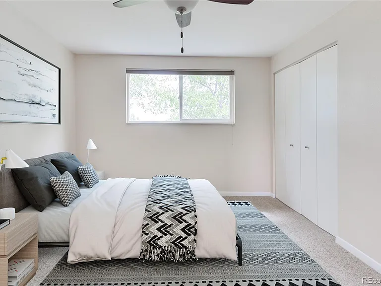 444 Gladiola St — Photo 3